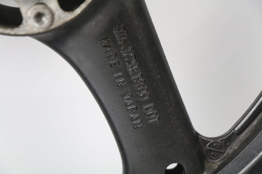 photo de OBRĘCZ PRZEDNIA SUZUKI GSF N BANDIT 600 (1996 - 1999) - Zbliżenie komponentów