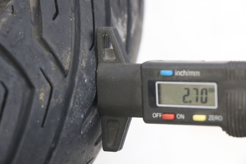 photo de OBRĘCZ PRZEDNIA SYM GTS EFI 125 (2012 - 2016) - Zoom stanu zużycia