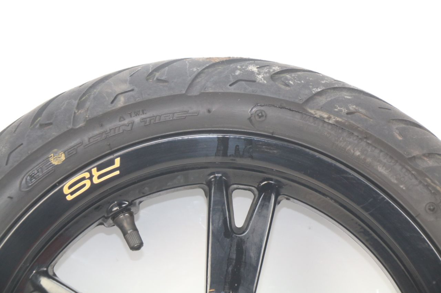 photo de OBRĘCZ PRZEDNIA PEUGEOT KISBEE 2T 50 (2010 - 2017) - Szczegóły charakterystyczne