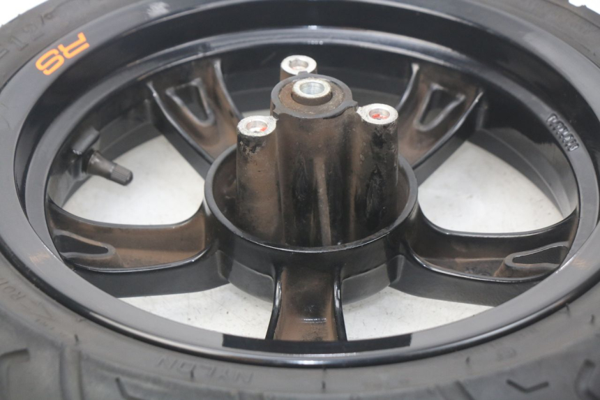 photo de OBRĘCZ PRZEDNIA PEUGEOT KISBEE 2T 50 (2010 - 2017) - Zoom stanu zużycia