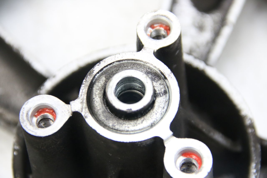 photo de OBRĘCZ PRZEDNIA PEUGEOT KISBEE 2T 50 (2010 - 2017) - Stan powierzchni