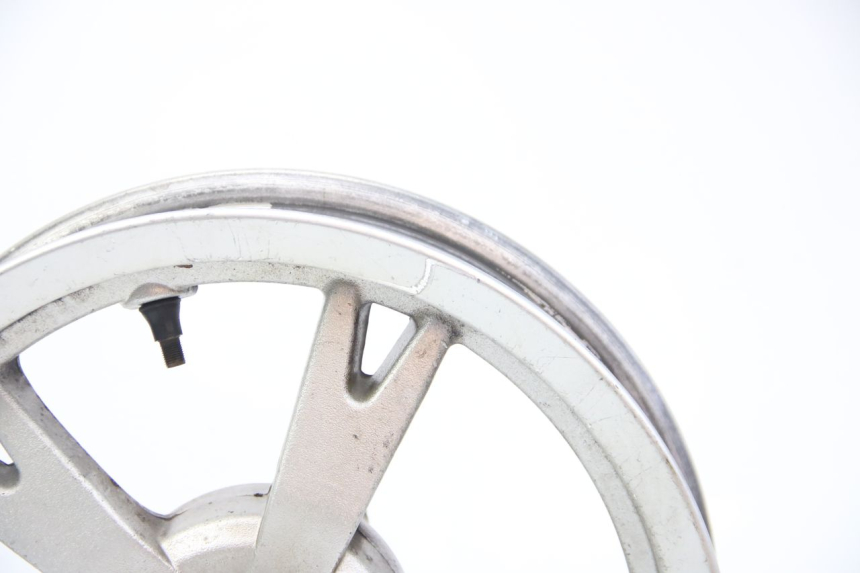 photo de OBRĘCZ PRZEDNIA PEUGEOT KISBEE 4T 50 (2018 - 2022) - Zoom stanu zużycia