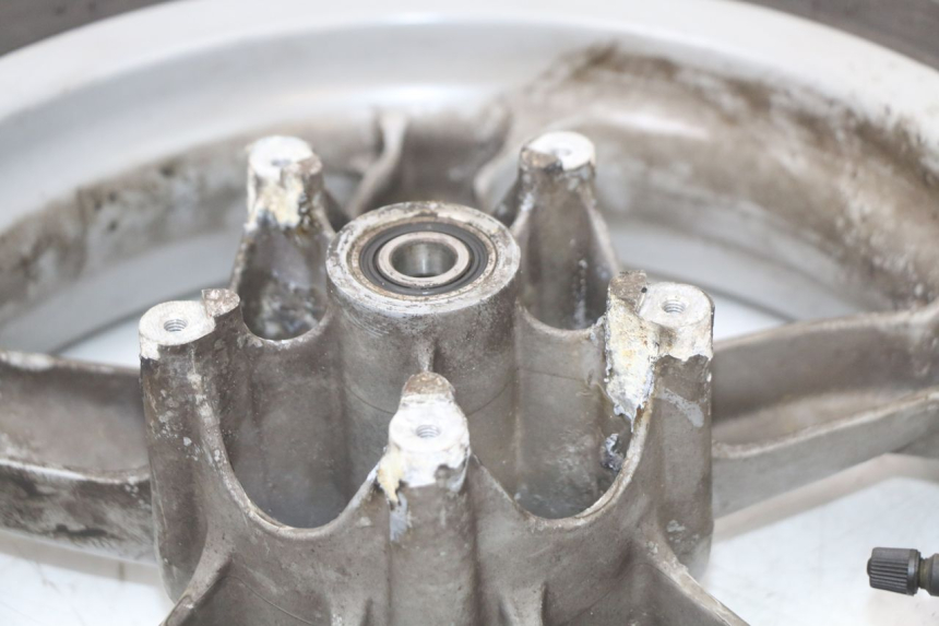 photo de OBRĘCZ PRZEDNIA RENAULT KOURANOS 125 (2001 - 2004) - Oznaczenia i referencje