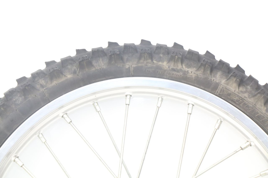 photo de OBRĘCZ PRZEDNIA KAWASAKI KX 85 (2001 - 2013) - Zbliżenie komponentów