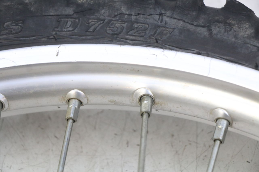 photo de OBRĘCZ PRZEDNIA KAWASAKI KX 85 (2001 - 2013) - Zbliżenie techniczne