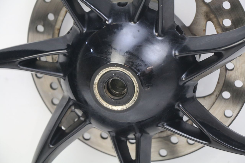 photo de OBRĘCZ PRZEDNIA PIAGGIO LIBERTY IGET 4T 50 (2015 - 2020) - Szczegóły charakterystyczne