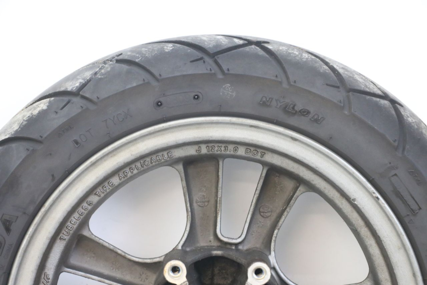 photo de OBRĘCZ PRZEDNIA KYMCO LIKE 125 (2009 - 2016) - Szczegóły charakterystyczne