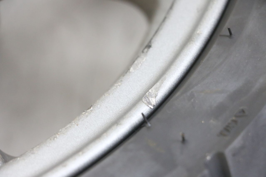 photo de OBRĘCZ PRZEDNIA KYMCO LIKE 125 (2009 - 2016) - Inny kąt widzenia