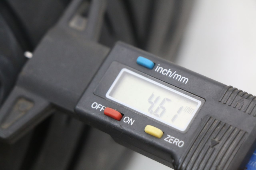 photo de OBRĘCZ PRZEDNIA PIAGGIO MP3 LT 400 (2007 - 2012) - Widok produktu