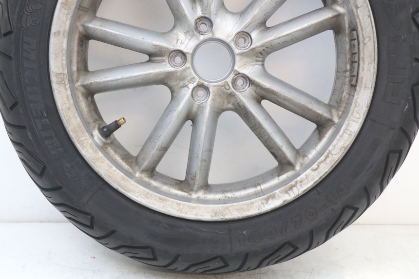 photo de OBRĘCZ PRZEDNIA PIAGGIO MP3 LT 400 (2007 - 2012) - Zoom stanu zużycia