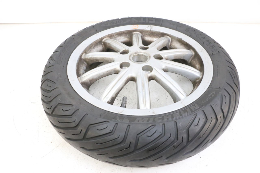 photo de OBRĘCZ PRZEDNIA PIAGGIO MP3 LT 400 (2007 - 2012) - Widok ogólny