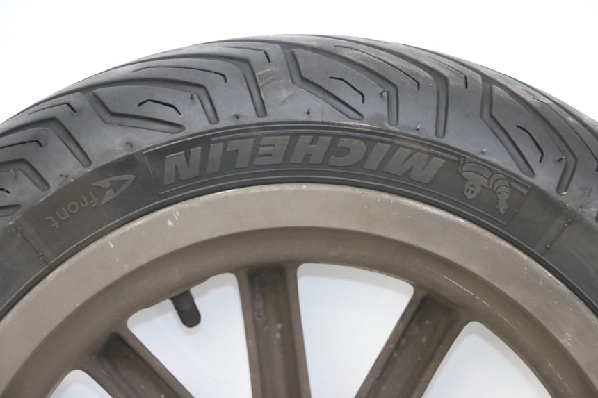 photo de OBRĘCZ PRZEDNIA PIAGGIO MP3 LT 400 (2007 - 2012) - Oznaczenia i referencje