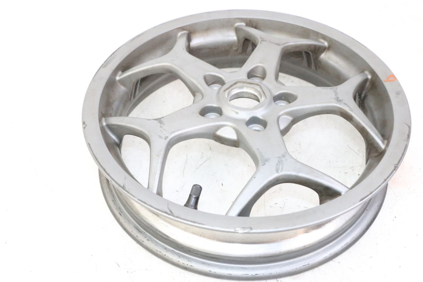 photo de OBRĘCZ PRZEDNIA PIAGGIO MP3 500 (2014 - 2017) - Zbliżenie komponentów