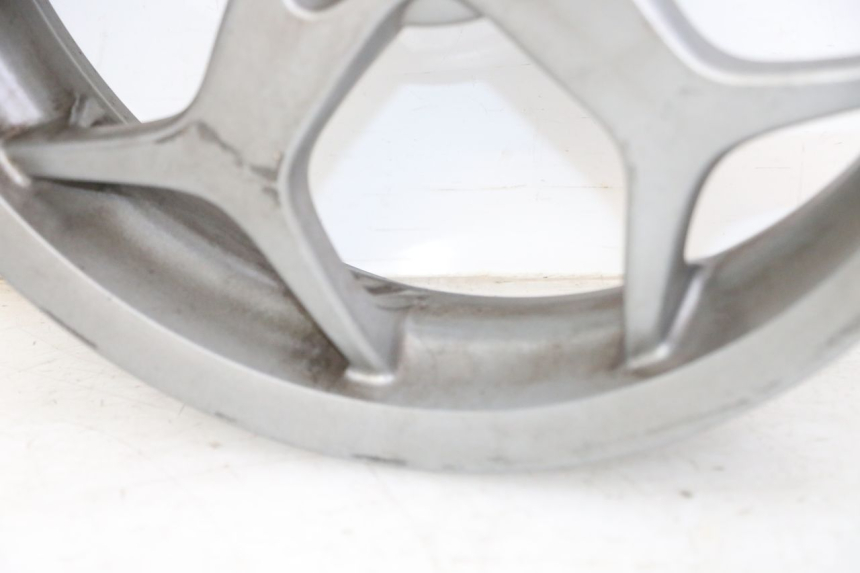 photo de OBRĘCZ PRZEDNIA PIAGGIO MP3 500 (2014 - 2017) - Punkty mocowania