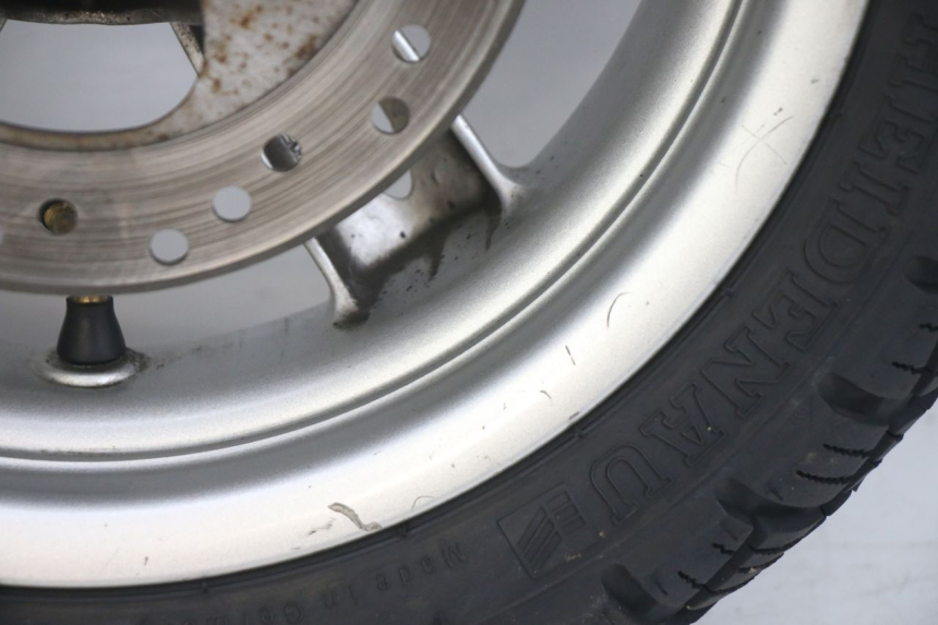 photo de OBRĘCZ PRZEDNIA YAMAHA NEOS NEO'S 4T 50 (2008 - 2016) - Szczegóły charakterystyczne