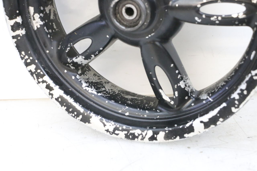 photo de OBRĘCZ PRZEDNIA YAMAHA NEOS NEO'S 4T 50 (2008 - 2016) - Szczegóły charakterystyczne