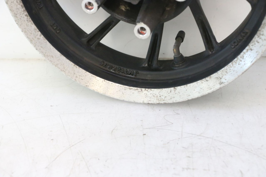 photo de OBRĘCZ PRZEDNIA KYMCO LIKE 4T 50 (2019 - 2025) - Zbliżenie techniczne