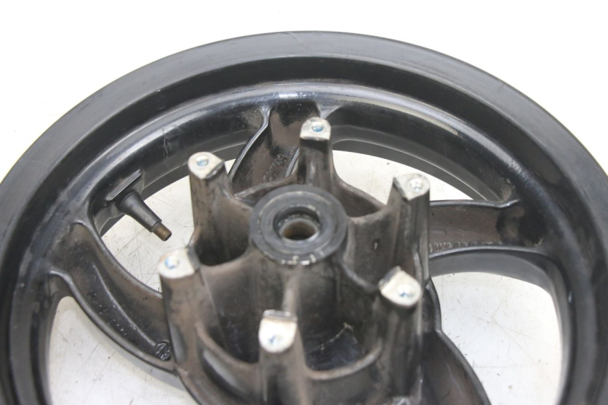 photo de OBRĘCZ PRZEDNIA PIAGGIO NEW TYPHOON 50 (2018 - 2021) - Szczegóły charakterystyczne