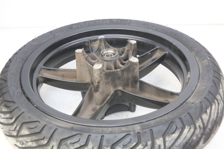 photo de OBRĘCZ PRZEDNIA GILERA NEXUS 125 (2009 - 2013) - Zbliżenie techniczne