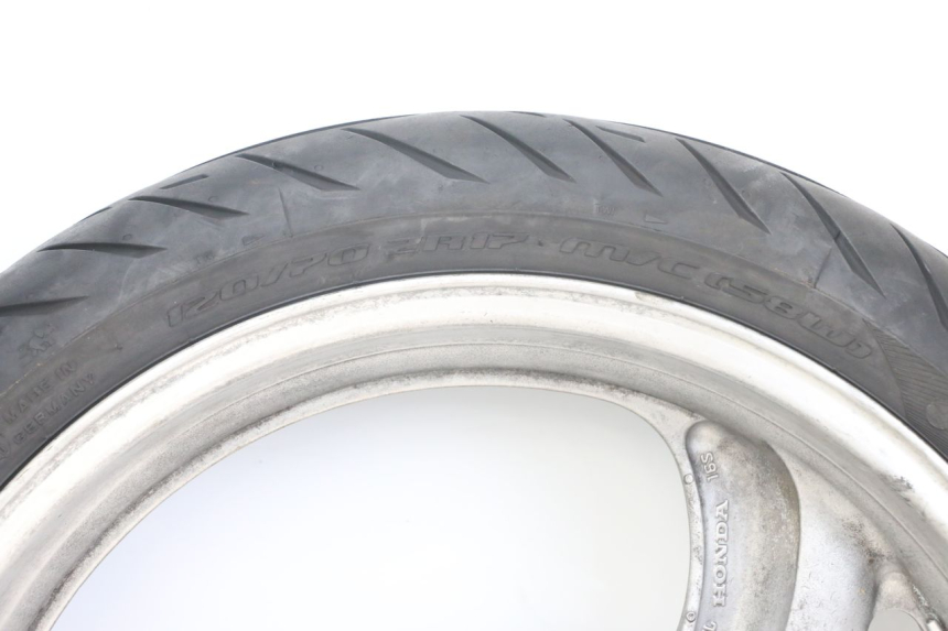 photo de OBRĘCZ PRZEDNIA HONDA NTV DEAUVILLE 650 (1998 - 2001) - Widok z bliska