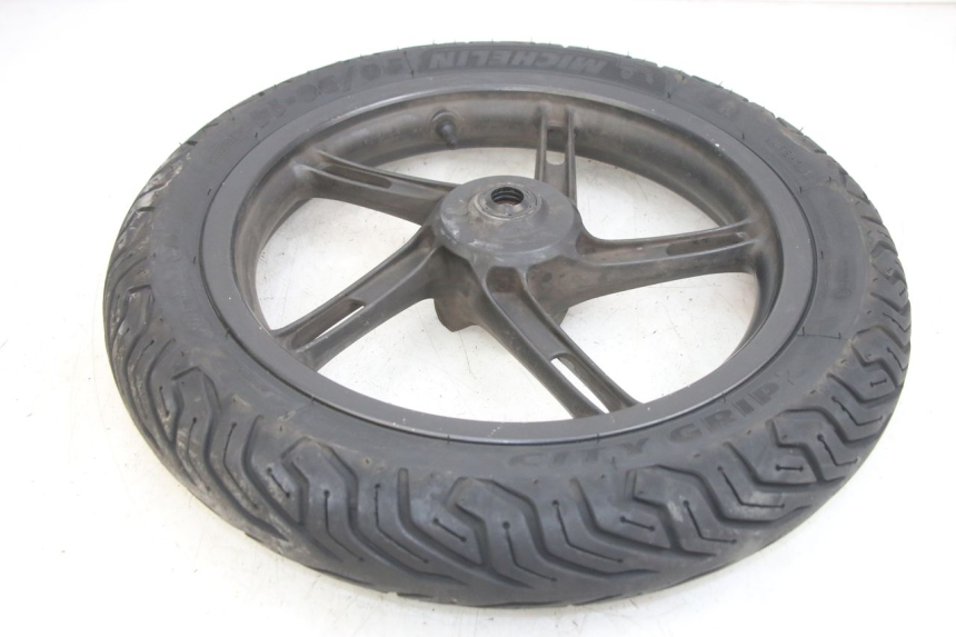 photo de OBRĘCZ PRZEDNIA HONDA PCX (JF28) 125 (2009 - 2011) - Zbliżenie techniczne