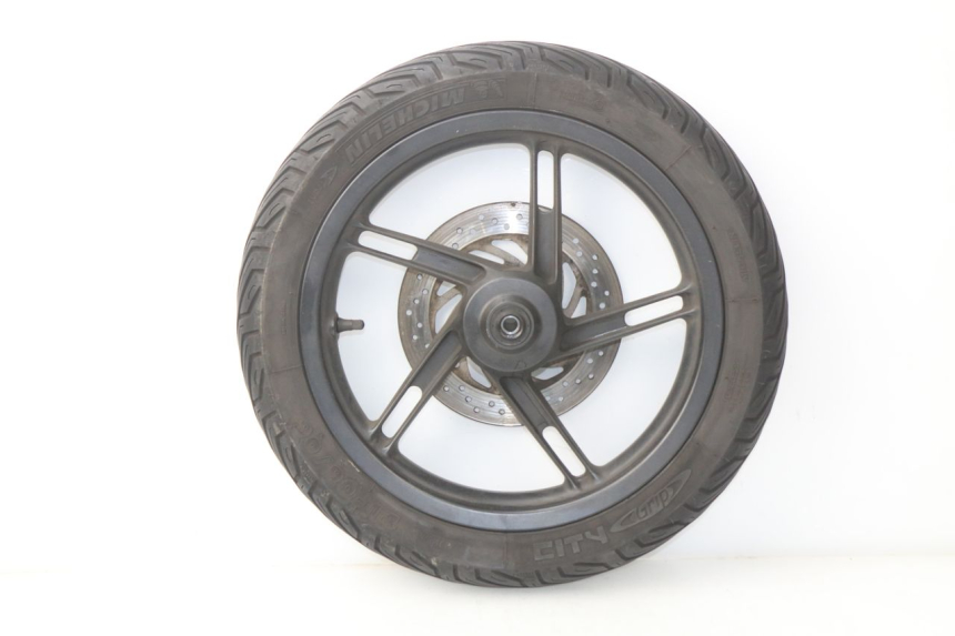 photo de OBRĘCZ PRZEDNIA HONDA PCX (JF47) 125 (2012 - 2013) - Oznaczenia i referencje