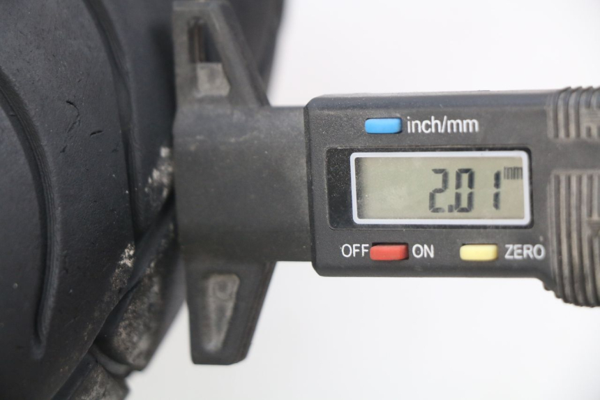 photo de OBRĘCZ PRZEDNIA KYMCO PEOPLE 250 (2004 - 2008) - Szczegół części