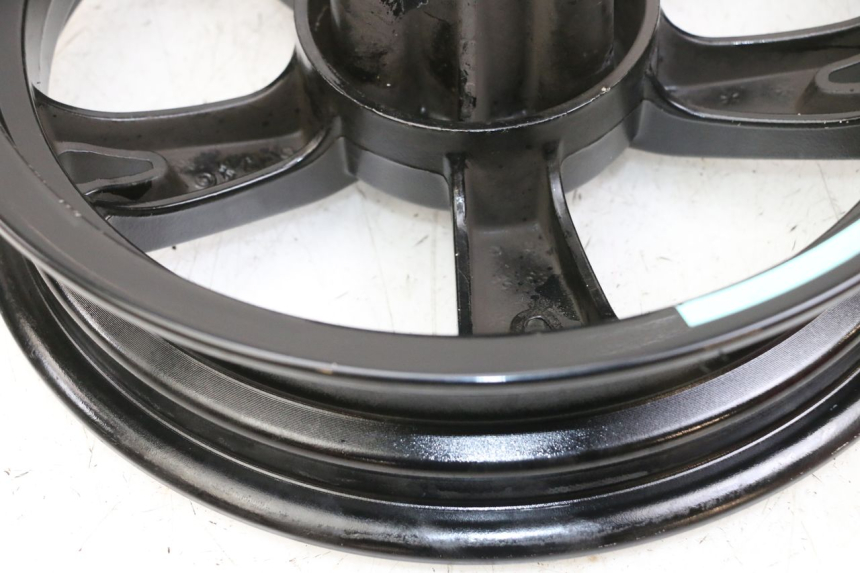 photo de OBRĘCZ PRZEDNIA PEUGEOT STREETZONE 4T 50 (2018 - 2023) - Szczegóły charakterystyczne