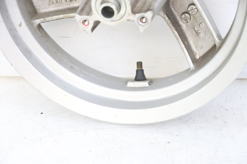 photo de OBRĘCZ PRZEDNIA PEUGEOT VIVACITY 125 (2010 - 2017) - Zoom stanu zużycia