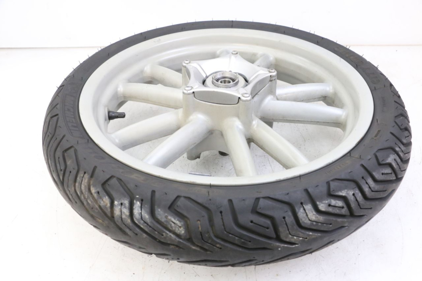 photo de OBRĘCZ PRZEDNIA PIAGGIO BEVERLY 125 (1998 - 2005) - Punkty mocowania