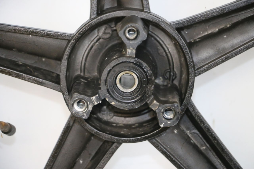 photo de OBRĘCZ PRZEDNIA EUROCKA R8 4T 50 (2013 - 2022) - Stan powierzchni