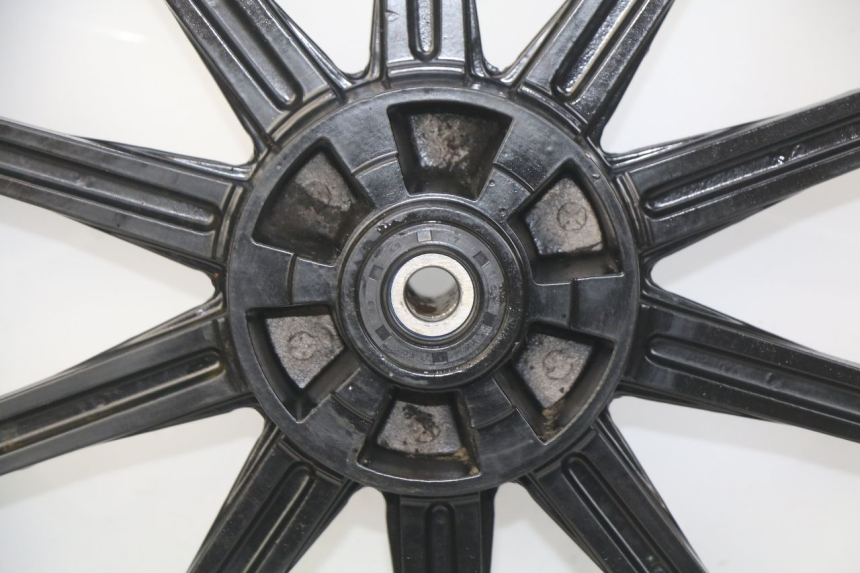 photo de OBRĘCZ PRZEDNIA YAMASAKI RAPTOR 50 (2013 - 2018) - Struktura - zbliżenie