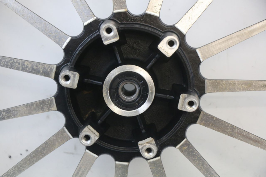 photo de OBRĘCZ PRZEDNIA REGAL RAPTOR RAXTER 2 125 (2007 - 2015) - Zbliżenie techniczne