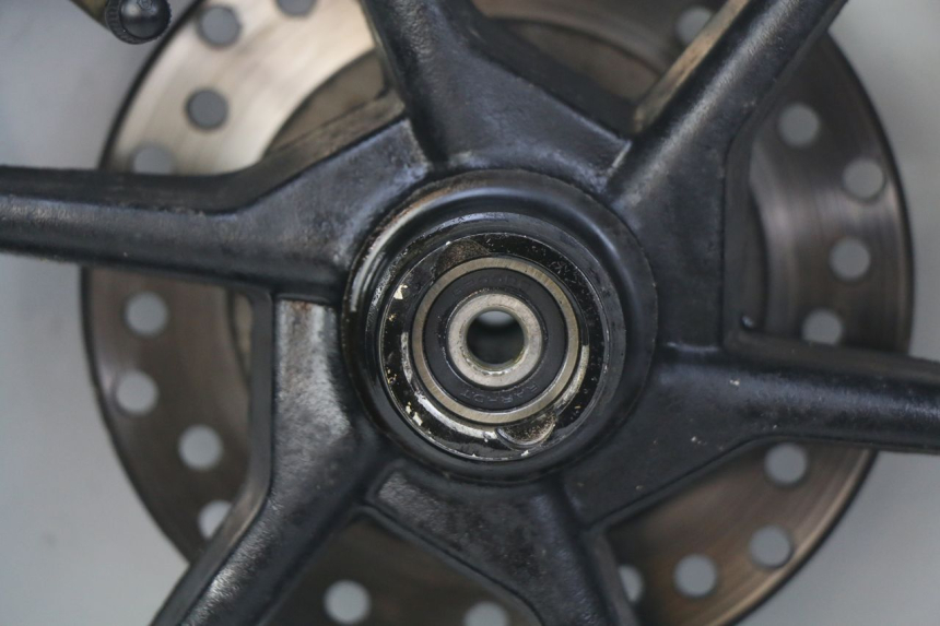 photo de OBRĘCZ PRZEDNIA TNT MOTOR ROMA 10' 2T 50 (2011 - 2018) - Szczegóły charakterystyczne