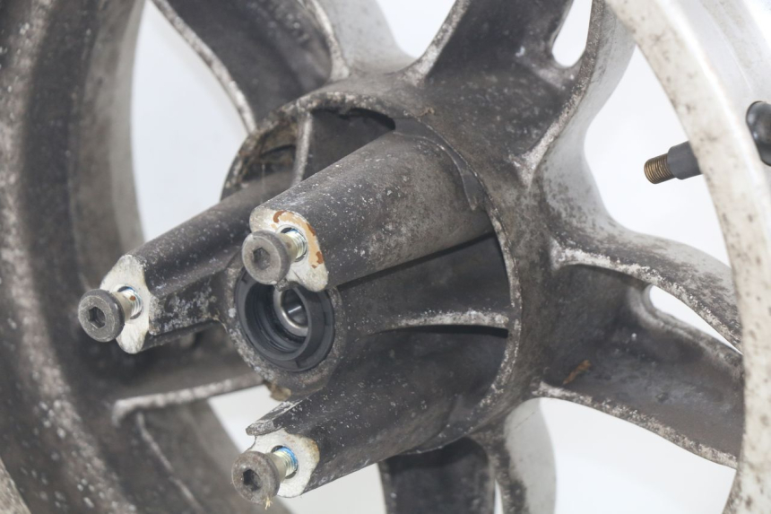 photo de OBRĘCZ PRZEDNIA DAELIM S2 125 (2006 - 2007) - Punkty mocowania