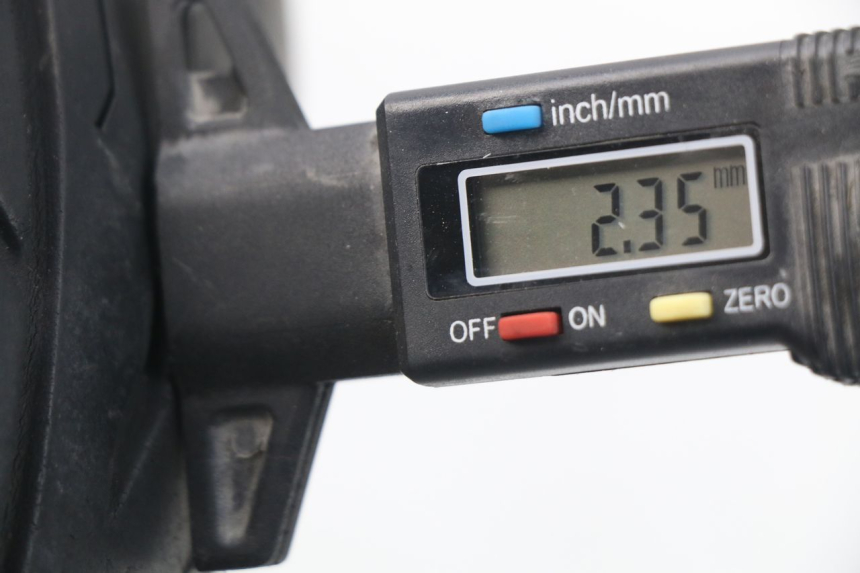 photo de OBRĘCZ PRZEDNIA PEUGEOT SATELIS 300 (2012 - 2015) - Szczegół części