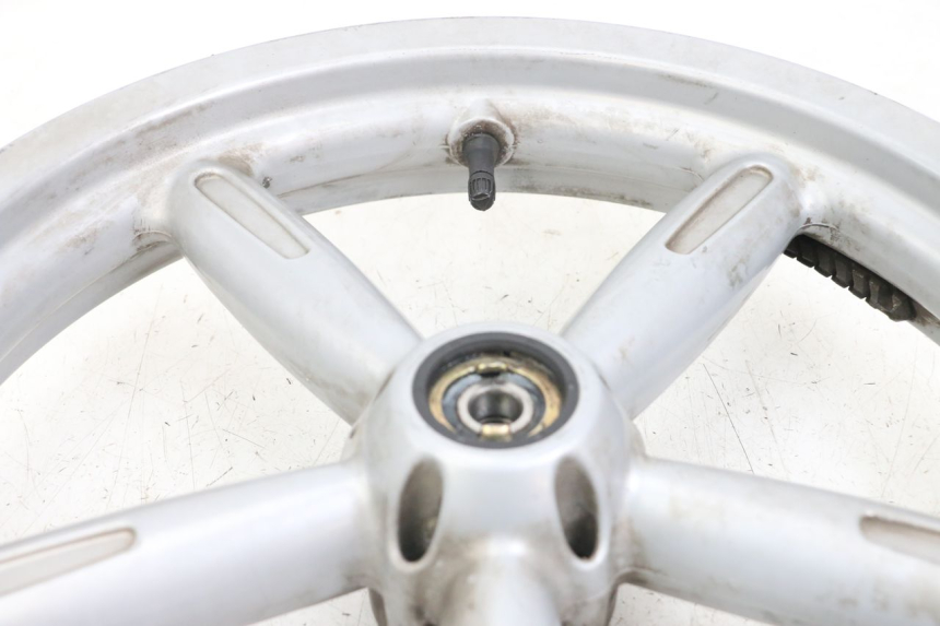 photo de OBRĘCZ PRZEDNIA APRILIA SCARABEO GT 125 (1999 - 2007) - Zbliżenie komponentów