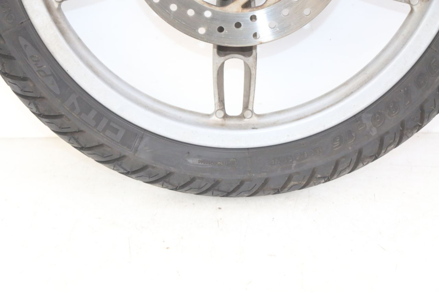 photo de OBRĘCZ PRZEDNIA APRILIA SCARABEO 100 (2003 - 2012) - Szczegóły charakterystyczne