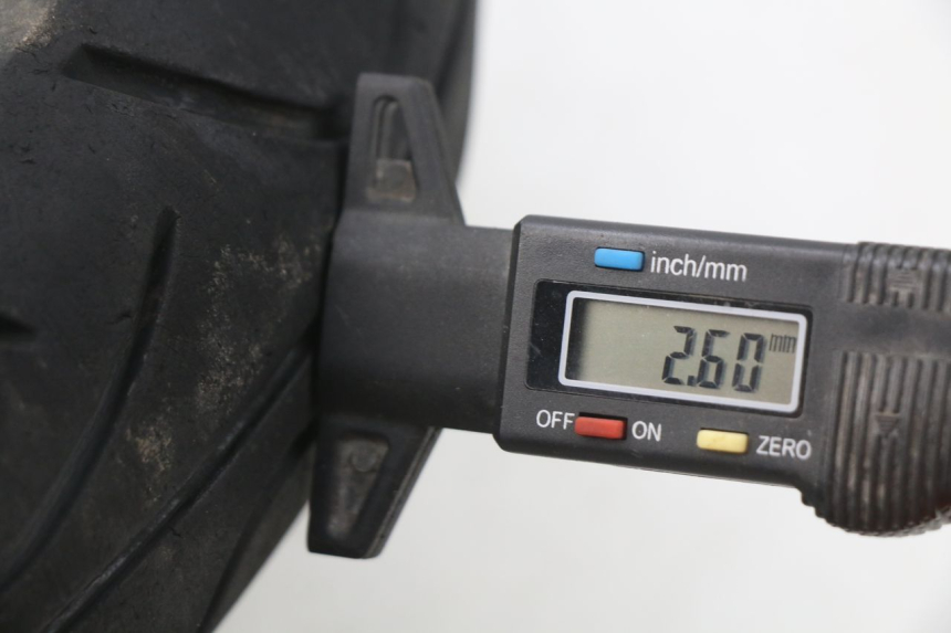 photo de OBRĘCZ PRZEDNIA HONDA SCV LEAD 100 (2003 - 2007) - Szczegół części