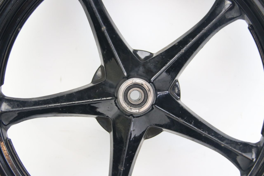 photo de OBRĘCZ PRZEDNIA SUZUKI SIXTEEN 125 (2008 - 2010) - Zoom stanu zużycia