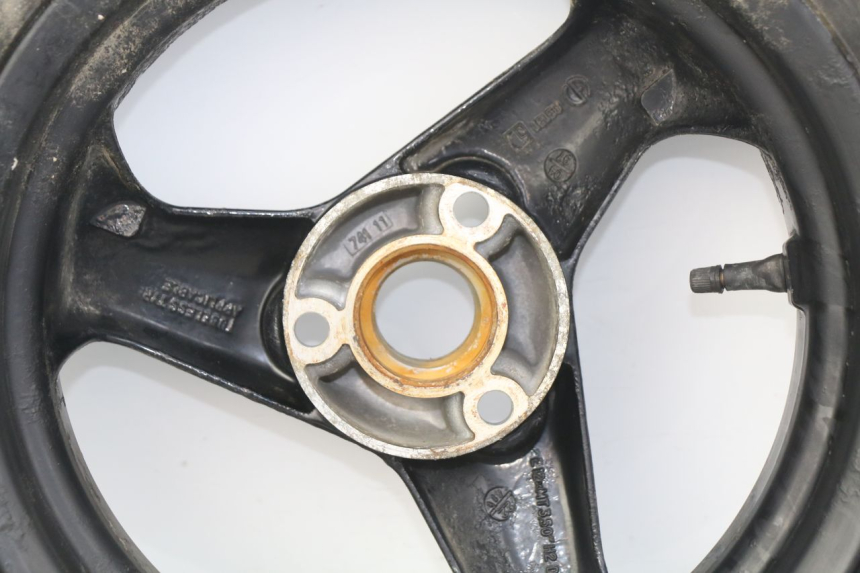 photo de OBRĘCZ PRZEDNIA PEUGEOT SPEEDFIGHT 2 AC 50 (2000 - 2009) - Zbliżenie komponentów