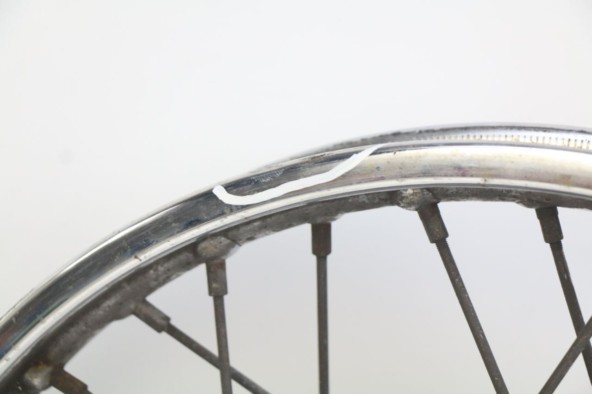 photo de OBRĘCZ PRZEDNIA YAMAHA SR 125 (1982 - 2003) - Oznaczenia i referencje