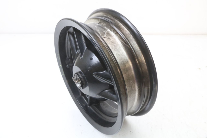 photo de OBRĘCZ PRZEDNIA PEUGEOT STREETZONE I 2T 50 (2018 - 2020) - Szczegóły charakterystyczne