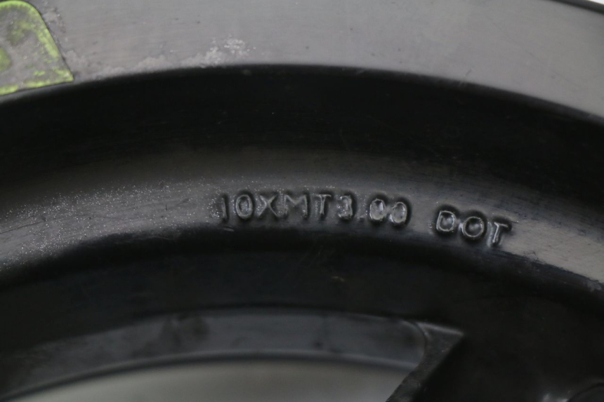 photo de OBRĘCZ PRZEDNIA PEUGEOT STREETZONE I 2T 50 (2018 - 2020) - Widok z bliska