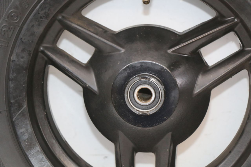 photo de OBRĘCZ PRZEDNIA PEUGEOT STREETZONE I 2T 50 (2018 - 2020) - Inny kąt widzenia