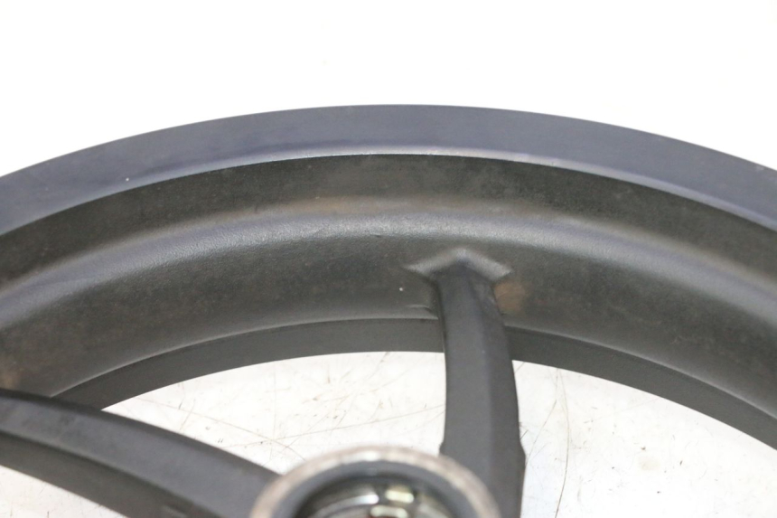 photo de PRZEDNIA FELGA KYMCO SUPER 8 2T 50 (2007 - 2013) - Zoom stanu zużycia