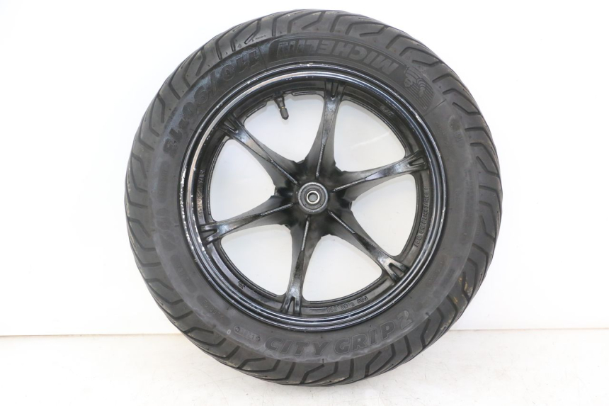 photo de OBRĘCZ PRZEDNIA SUZUKI BURGMAN 125 (2018 - 2021) - Widok główny