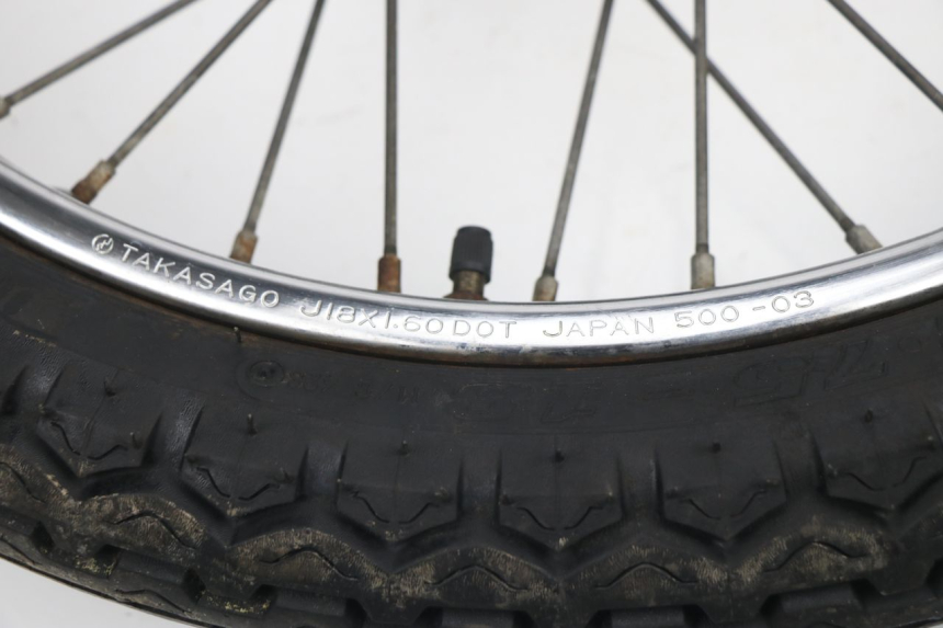 photo de OBRĘCZ PRZEDNIA SUZUKI GN 125 (1997 - 2000) - Inny kąt widzenia