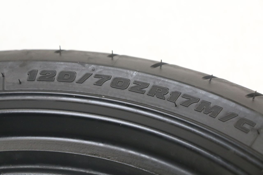 photo de OBRĘCZ PRZEDNIA SUZUKI GS F 500 (2004 - 2007) - Alternatywny kąt