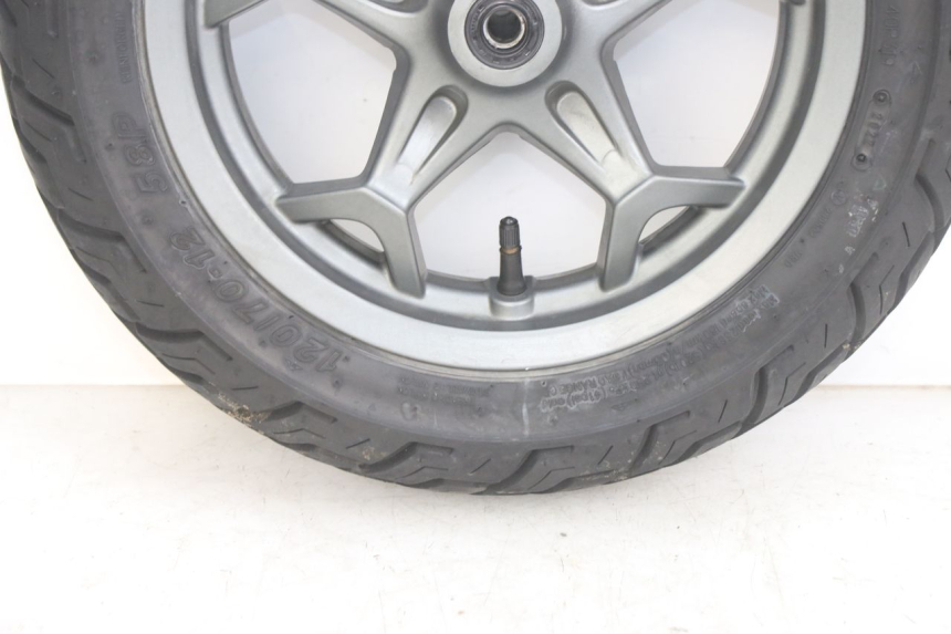 photo de OBRĘCZ PRZEDNIA APRILIA SXR 50 (2021 - 2023) - Szczegóły charakterystyczne